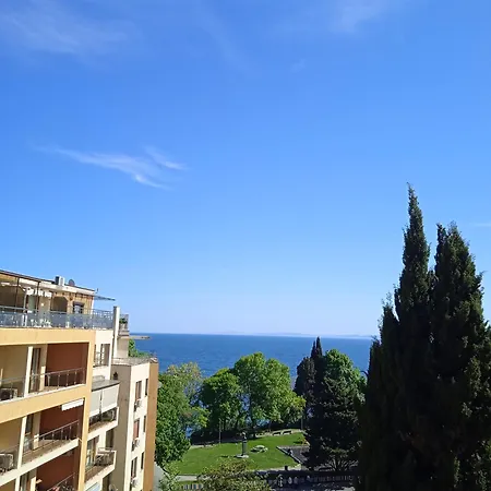 South Larisa * Несебр