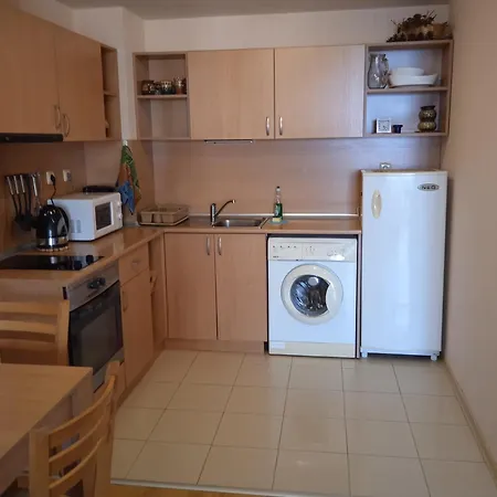 South Larisa Апартаменты